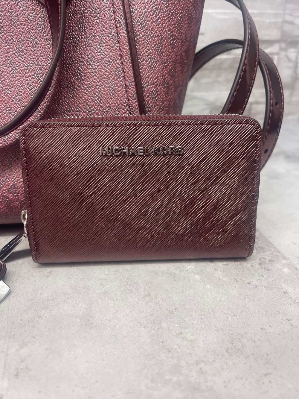 Michael Kors Taryn Metallic Logo Saffiano Tote & Matching Wallet Oxblood - Picture 12 of 13